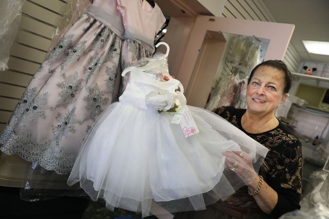 The end of an era: After more than 70 years in business, Suzanne’s Fashion Corner in West Brighton is closing – SILive.com