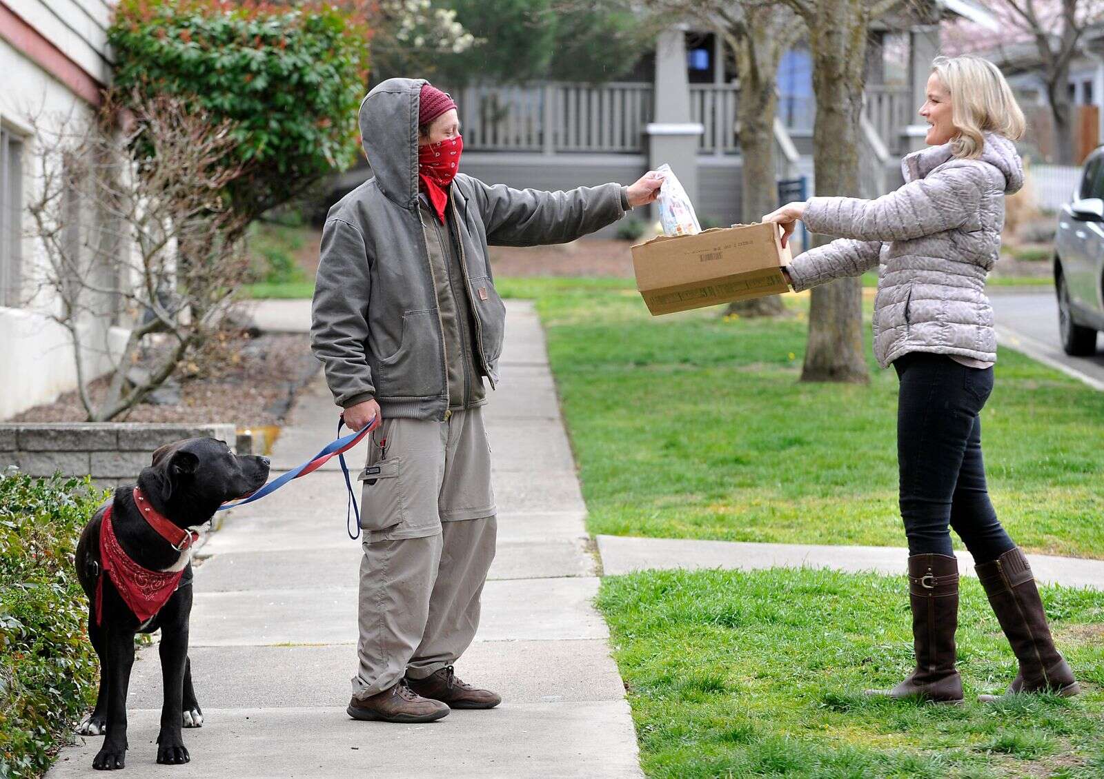 Space for residents' dogs planned at Ashland homeless shelter – Mail Tribune