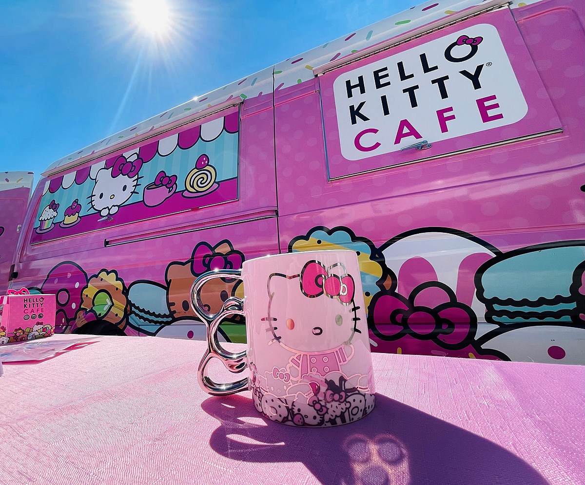 It's Back! Hello Kitty Cafe Pop-Up Truck Rolling Into El Paso – kisselpaso.com