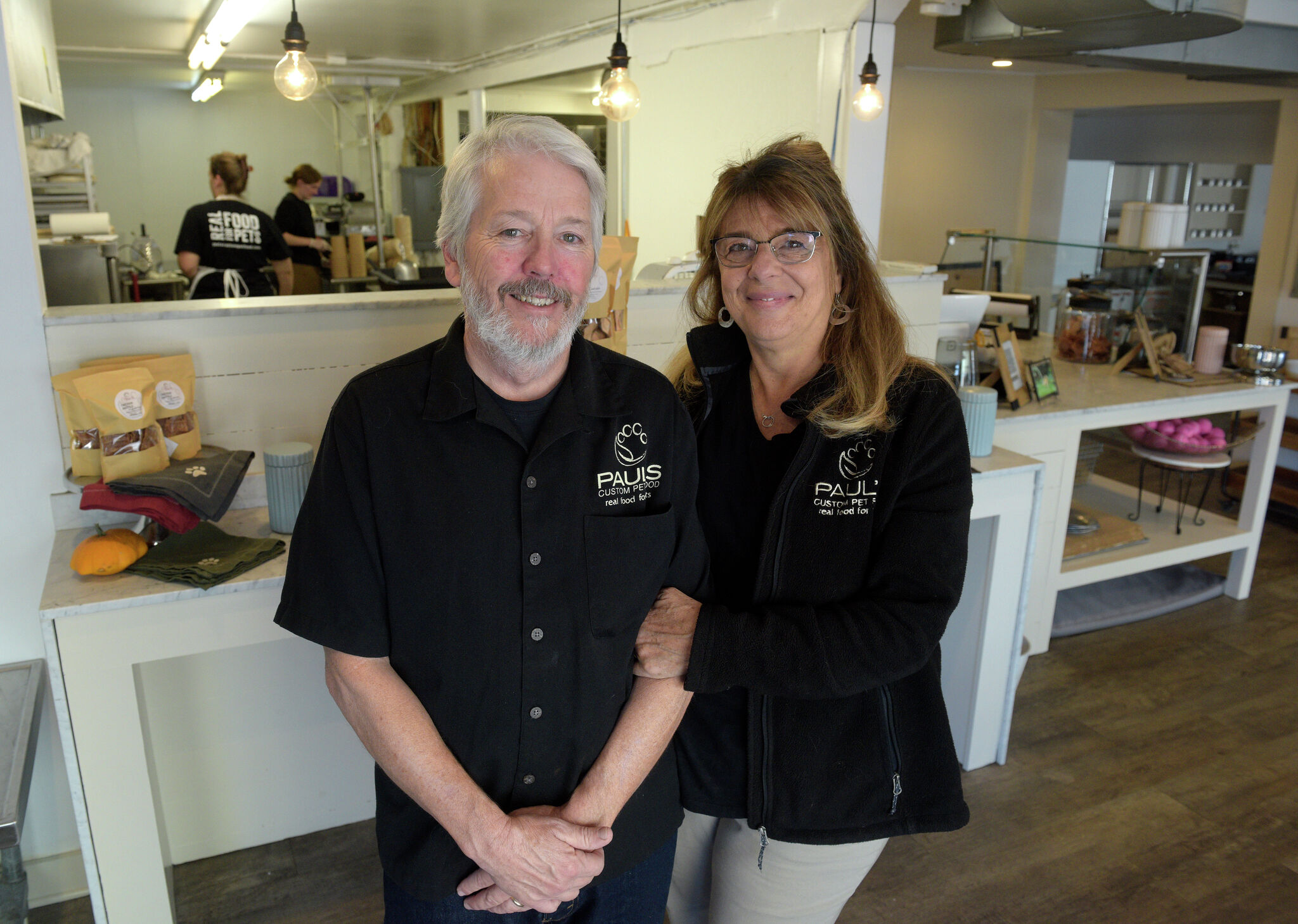 Inspired by dog, Paul's Custom Pet Food opens in New Milford – CT Insider