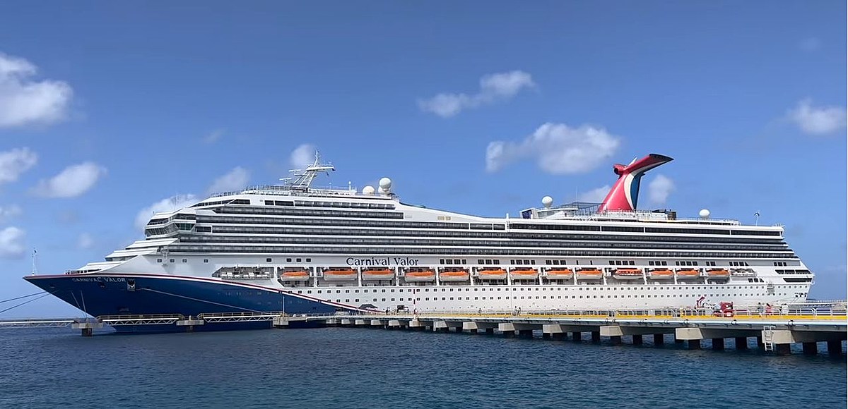 Carnival Valor Suffers Yet Another Incident off Louisiana's Coast – News Talk 96.5 KPEL