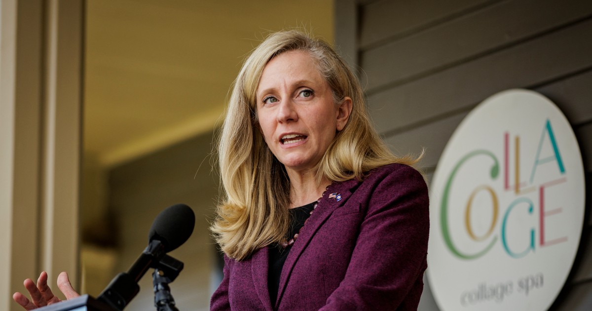 Dems Back Blue Dog Spanberger for Swing District Post Over Progressive Cartwright – Common Dreams