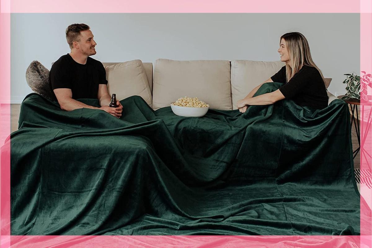 This Oversized Blanket Is So Popular, It Sold Out in Under 12 Hours — but It's in Back Stock Now at Amazon – Yahoo! Voices