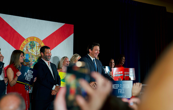 Florida Gov. Ron DeSantis targets prescription drug ‘middlemen’ – Orlando Weekly